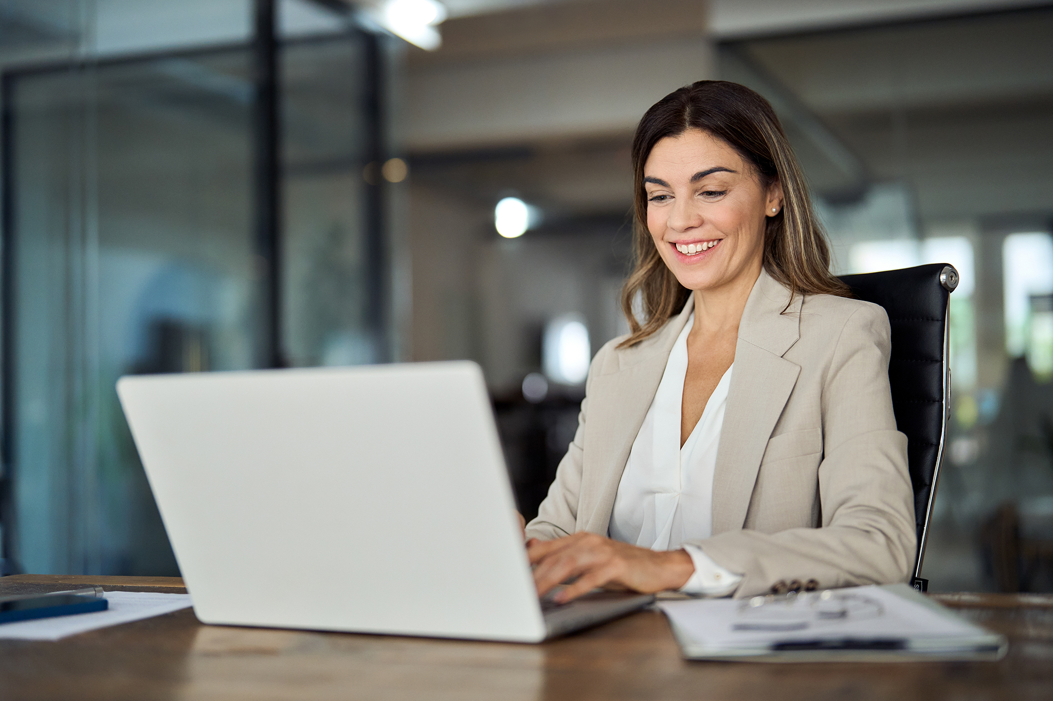 Tax Efficiency for Female Business Owners in Canada